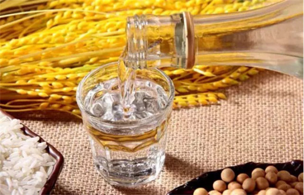 1575016849110944.jpg 秋季喝点白酒对养生大有妙处164.jpg